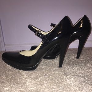 Black Strappy Heels BARELY WORN